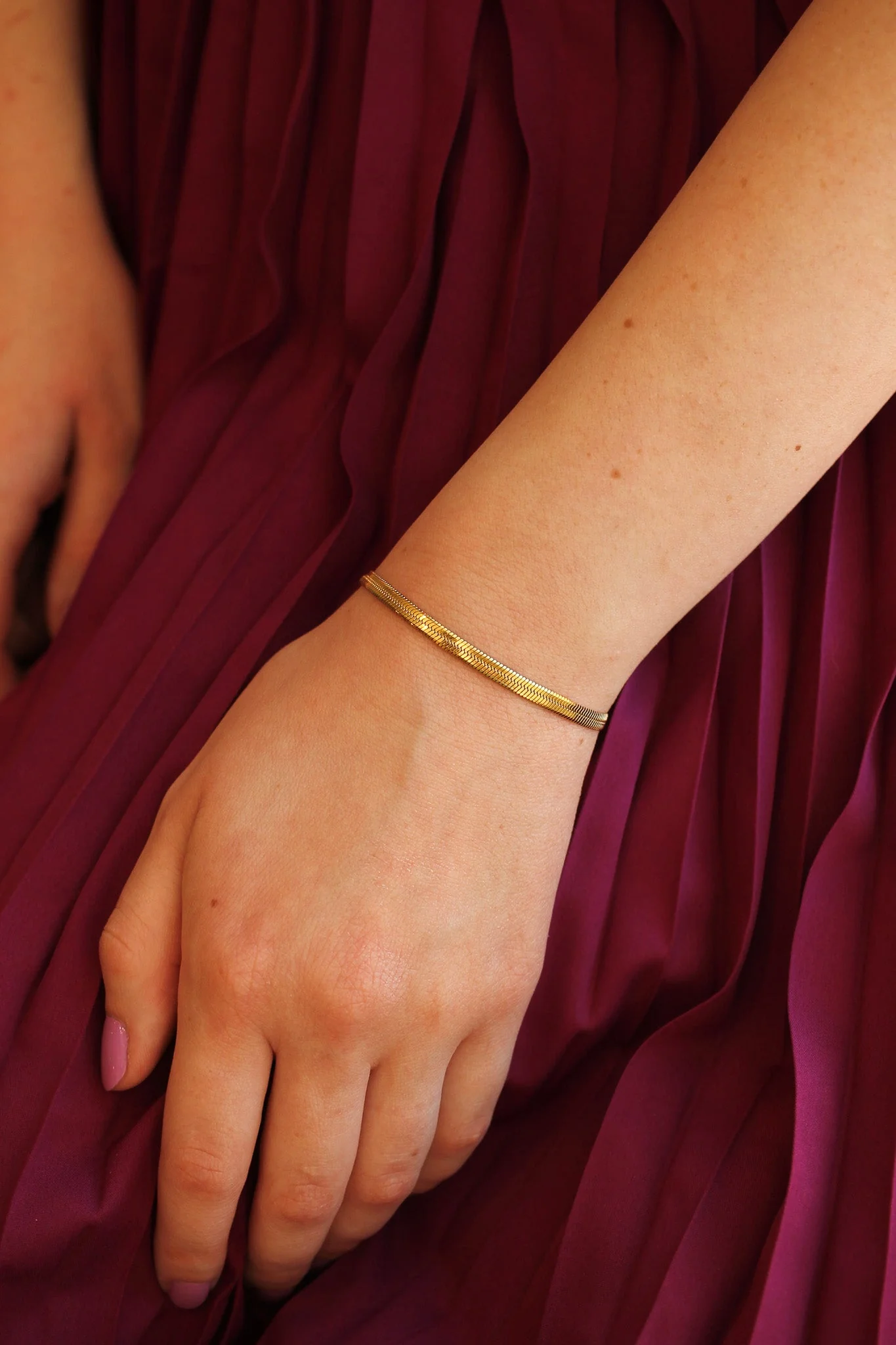 Athens Herringbone Bracelet - Image 12