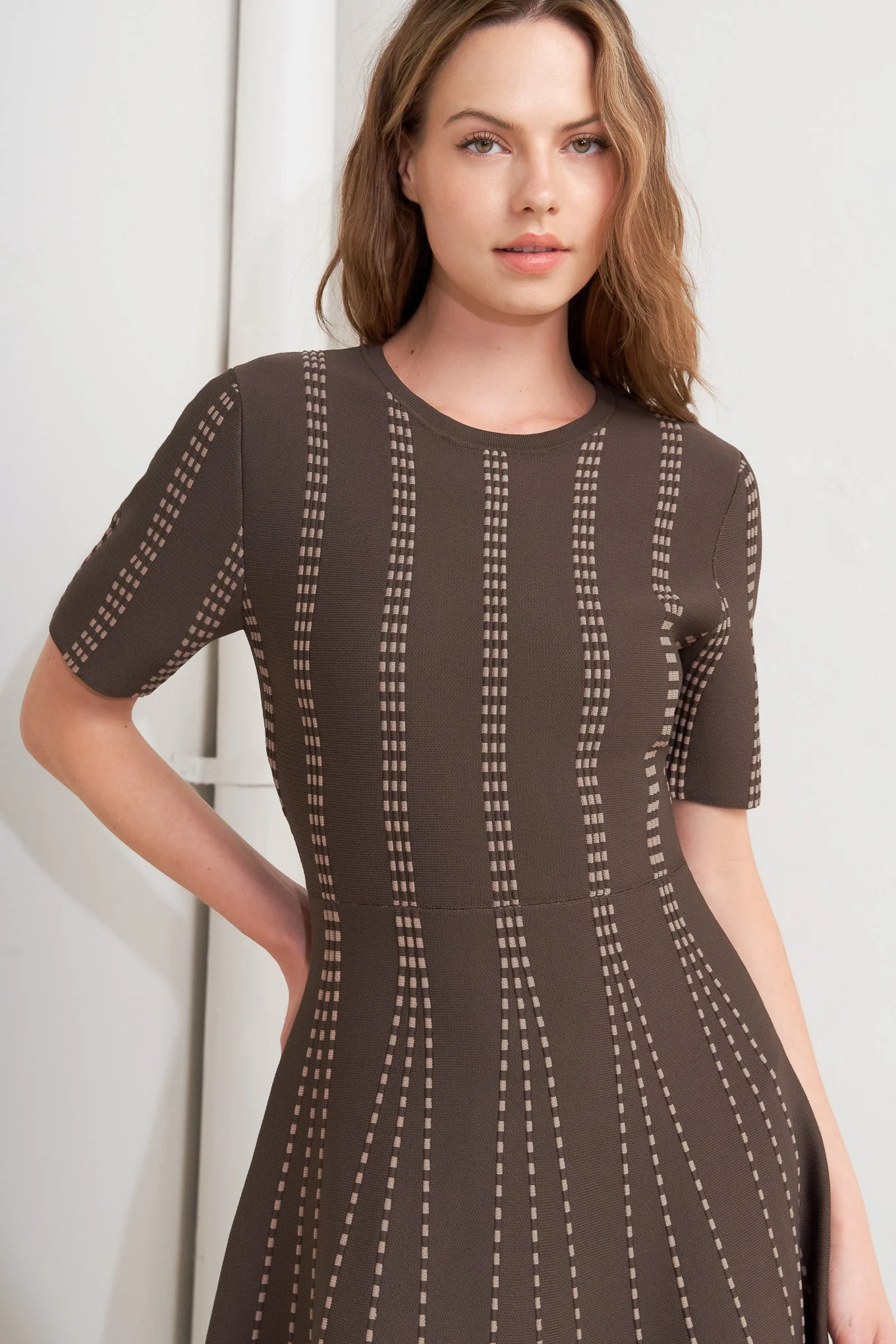 DOT DANCE SWEATER KNIT BROWN MIDI DRESS - Image 3