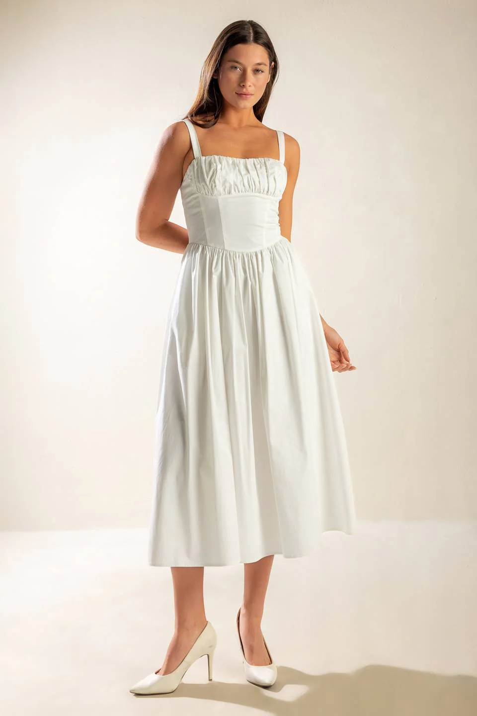 EASILY LOVED - RUCHED MIDI DRESS - Image 11
