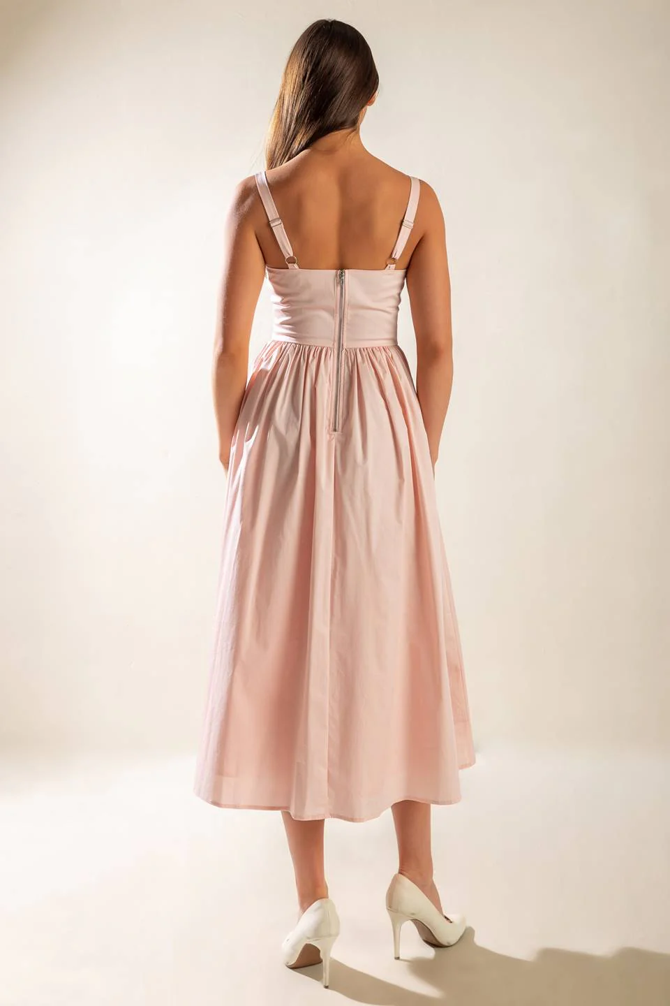 EASILY LOVED - RUCHED MIDI DRESS - Image 3