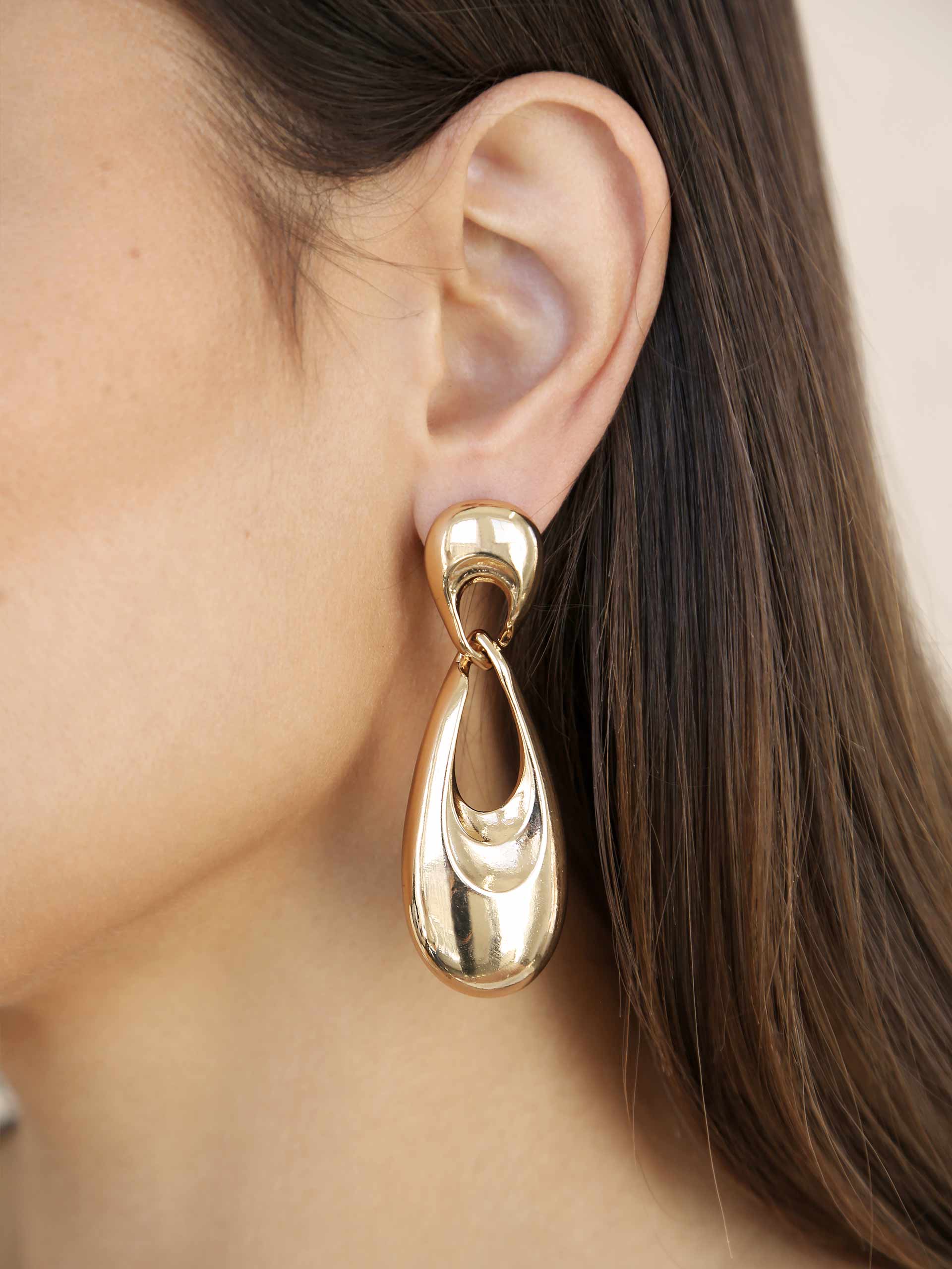 Infinity Earrings Gold Plated - Image 4