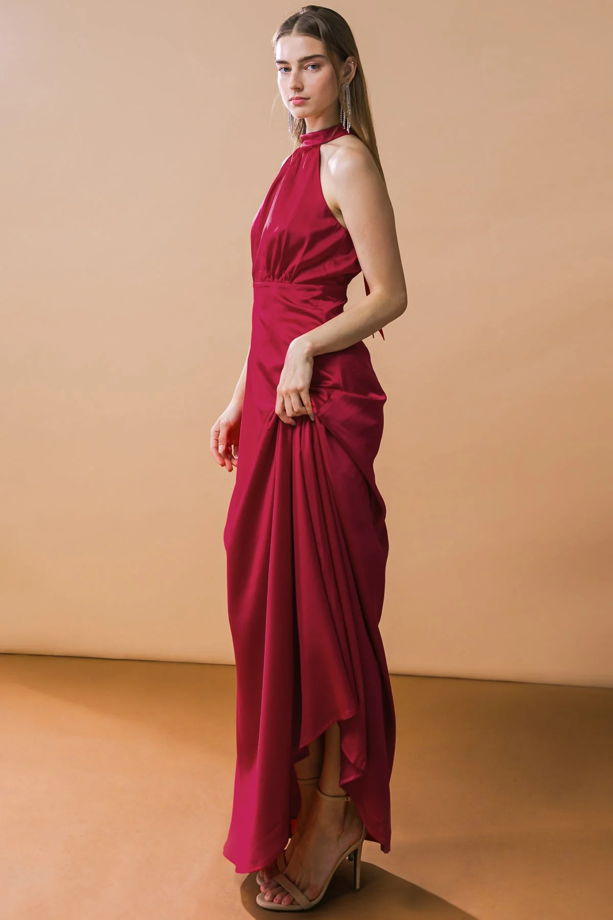 LOOKBOOK FAVORITE - HALTER MAXI DRESS - Image 7