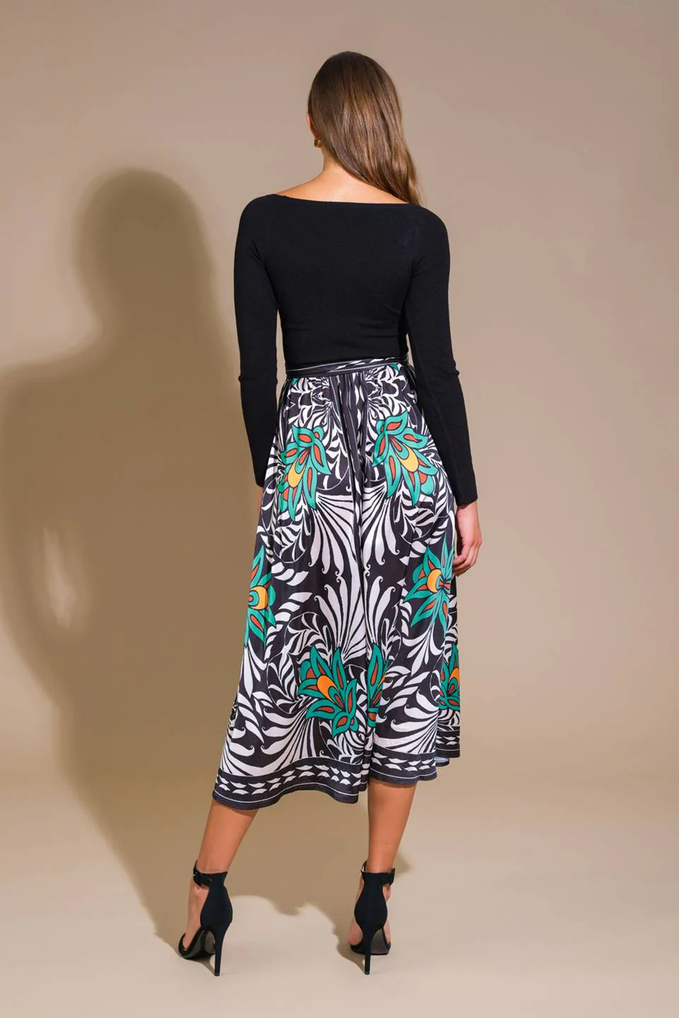 MELINA SWEATER & PRINT MIDI DRESS - Image 3