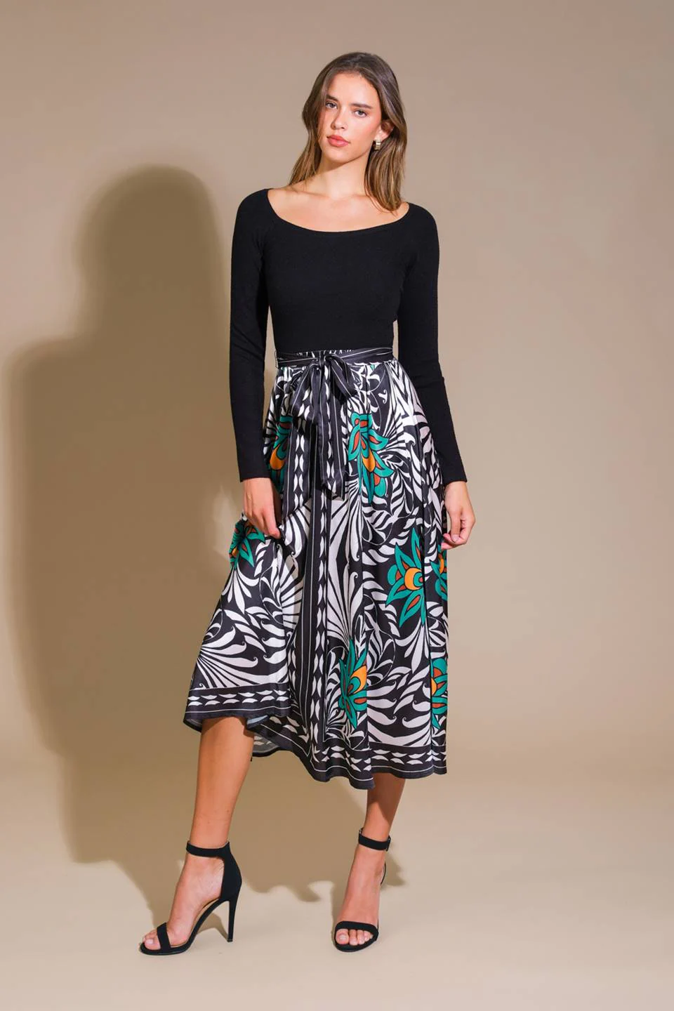 MELINA SWEATER & PRINT MIDI DRESS - Image 4