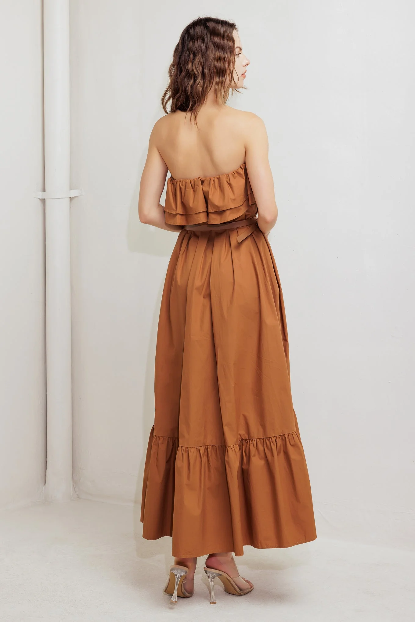 MILK & HONEY STRAPLESS BROWN MIDI DRESS - Image 3