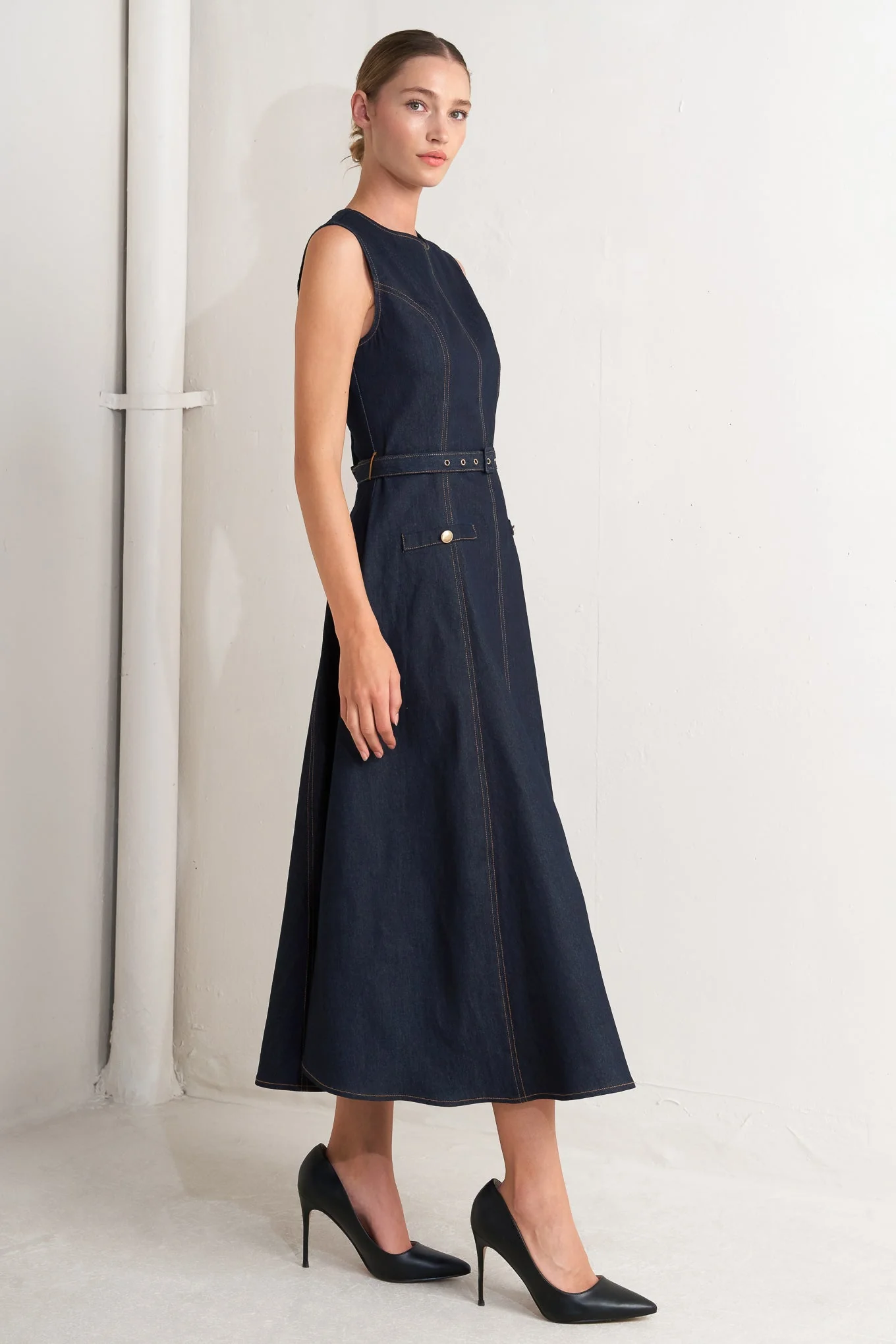 MODERN DARK DENIM MIDI DRESS - Image 5
