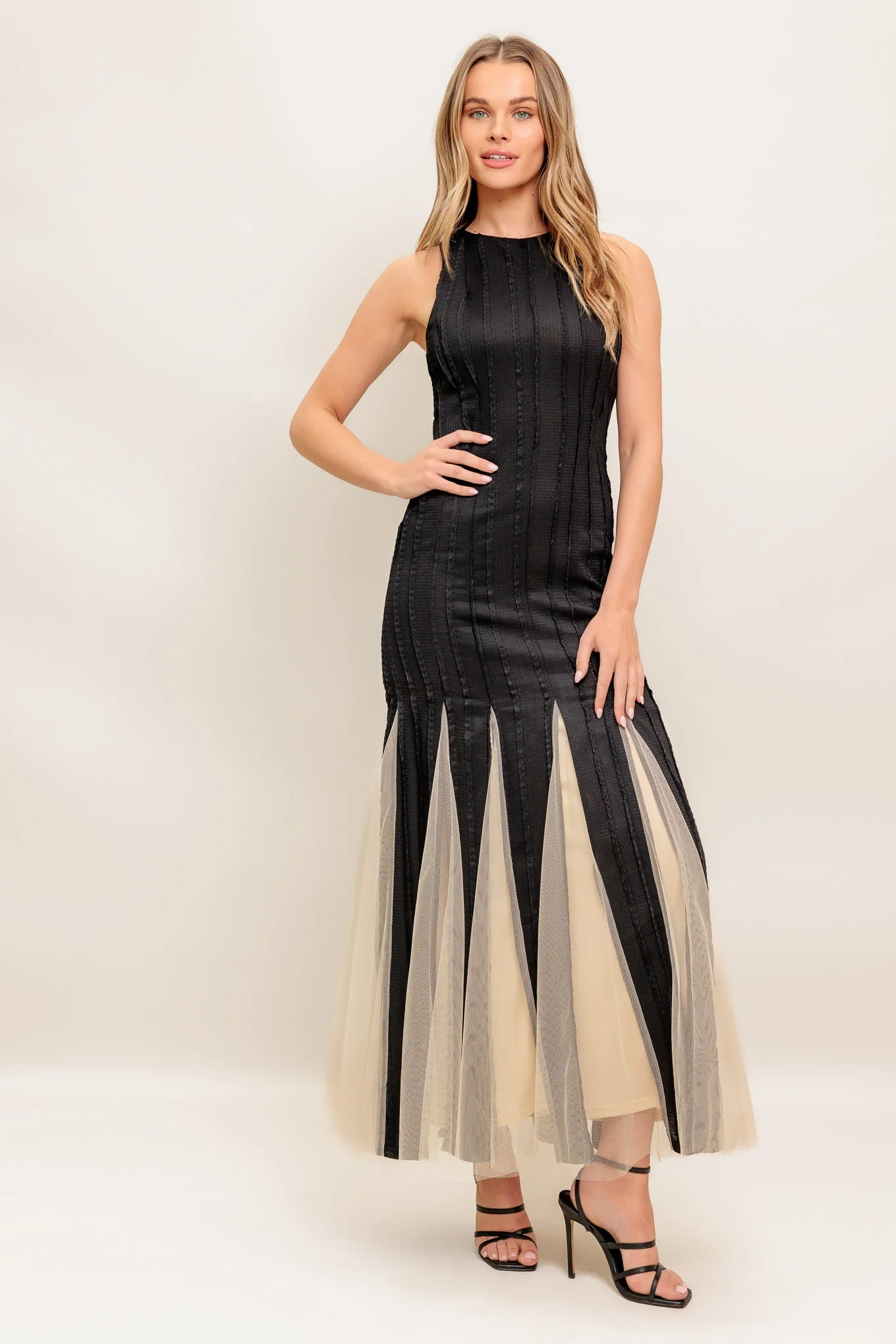 NOIR KNIT MAXI DRESS - Image 6