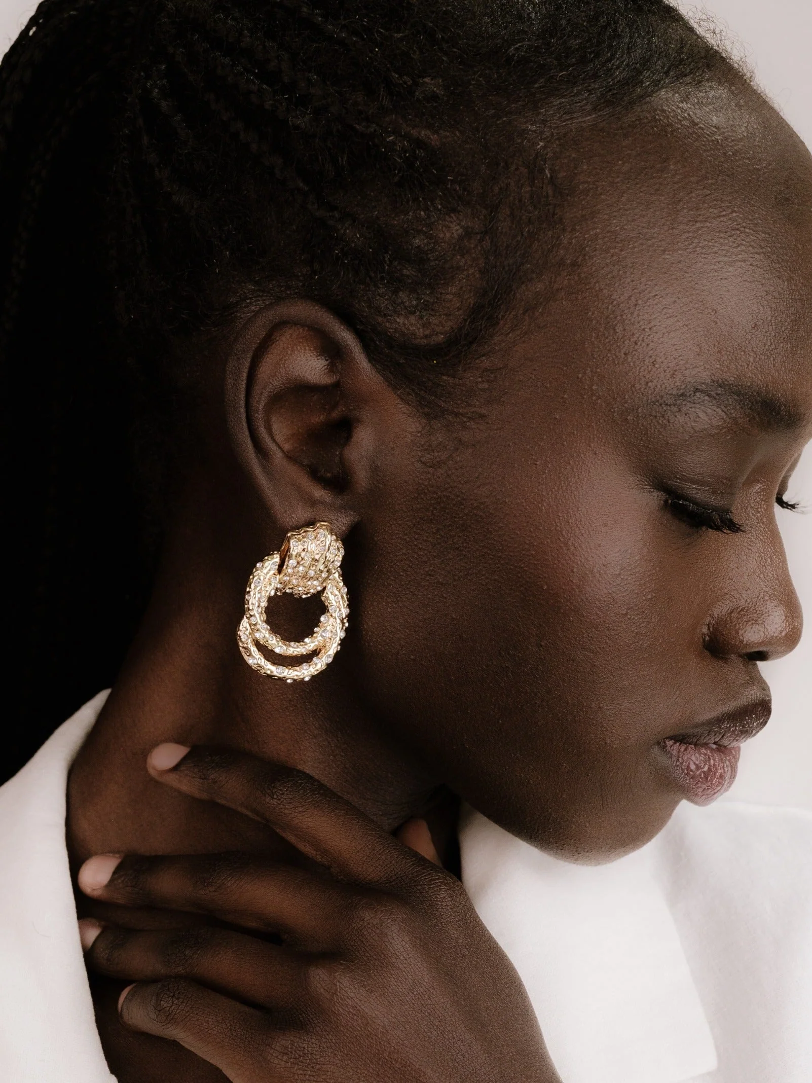 Only Royalty Crystal Earrings - Image 5