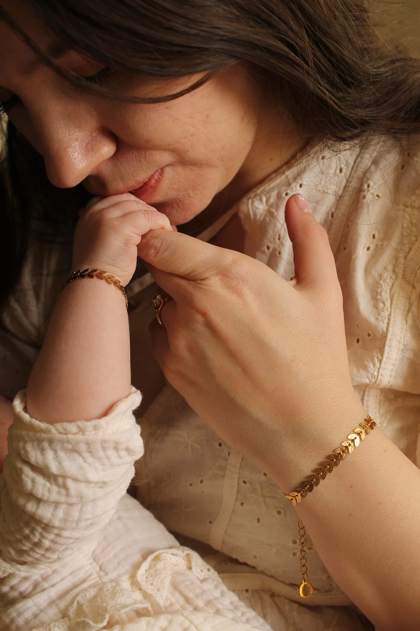 Persephone Leaf Chain Bracelet - Image 6