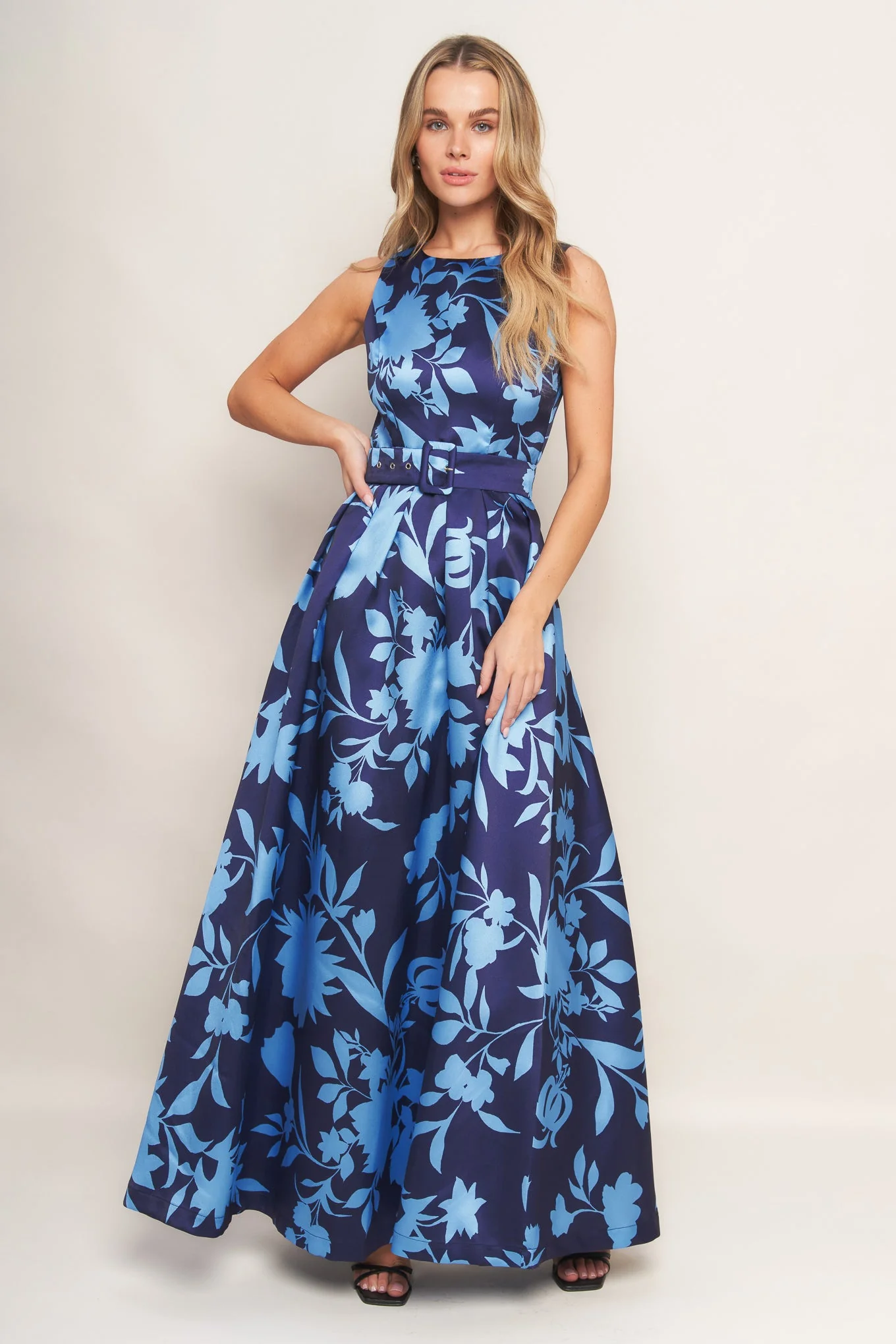 SAPPHIRE FLORAL MAXI DRESS - FINAL SALE - Image 4
