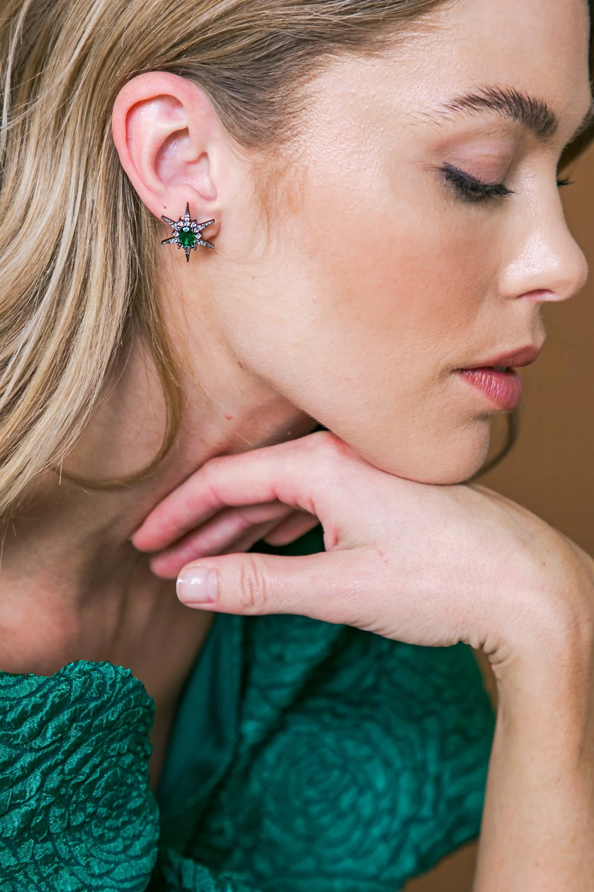 SEA STAR STUDS EARRINGS - Image 5