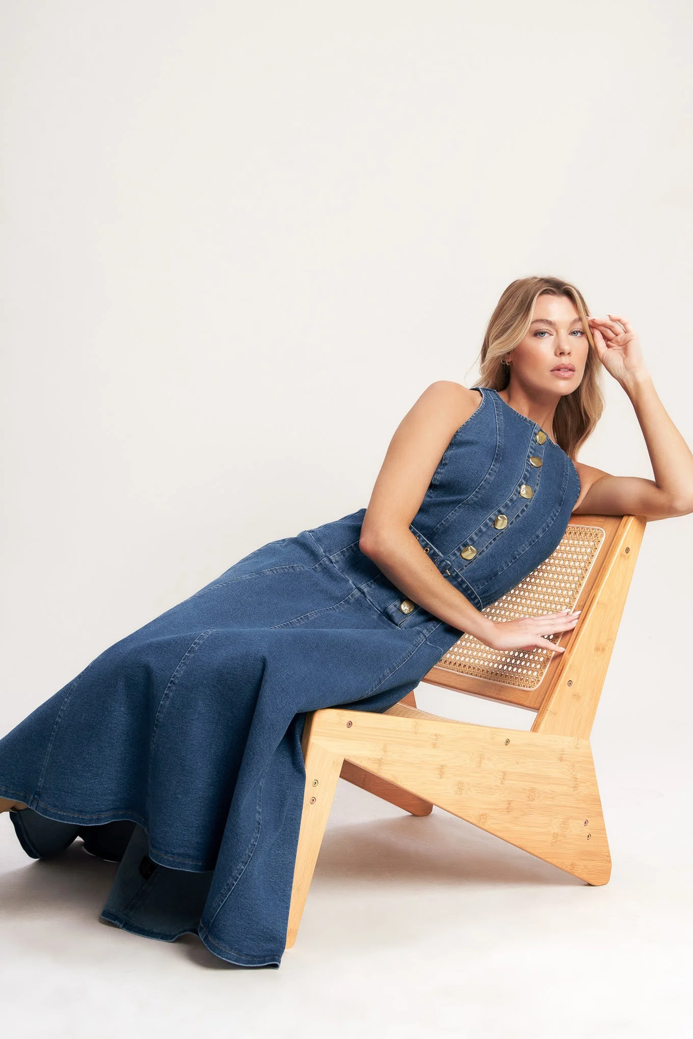 SUNDAY STROLL DENIM MIDI DRESS - Image 10