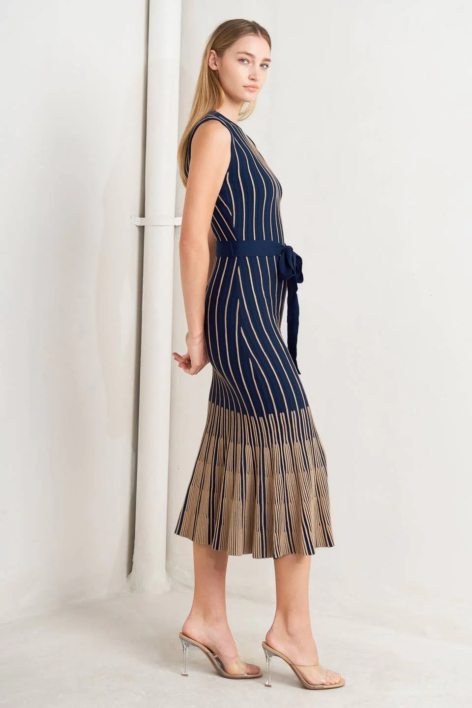 SWEATER KNIT NAVY MERMAID MIDI DRESS - Image 5