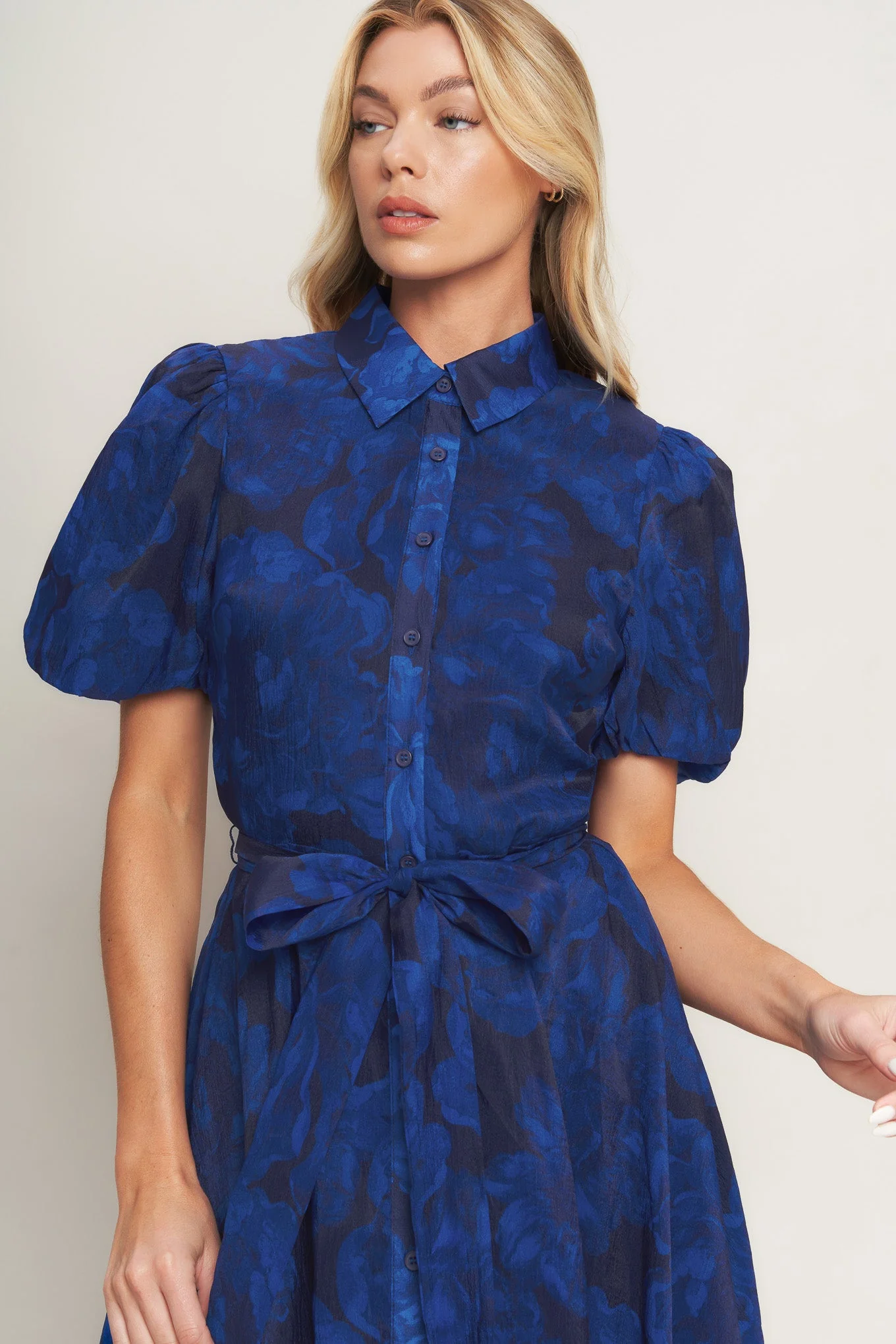 TWILIGHT MUSE NAVY FLOWER PRINT MIDI DRESS - Image 5