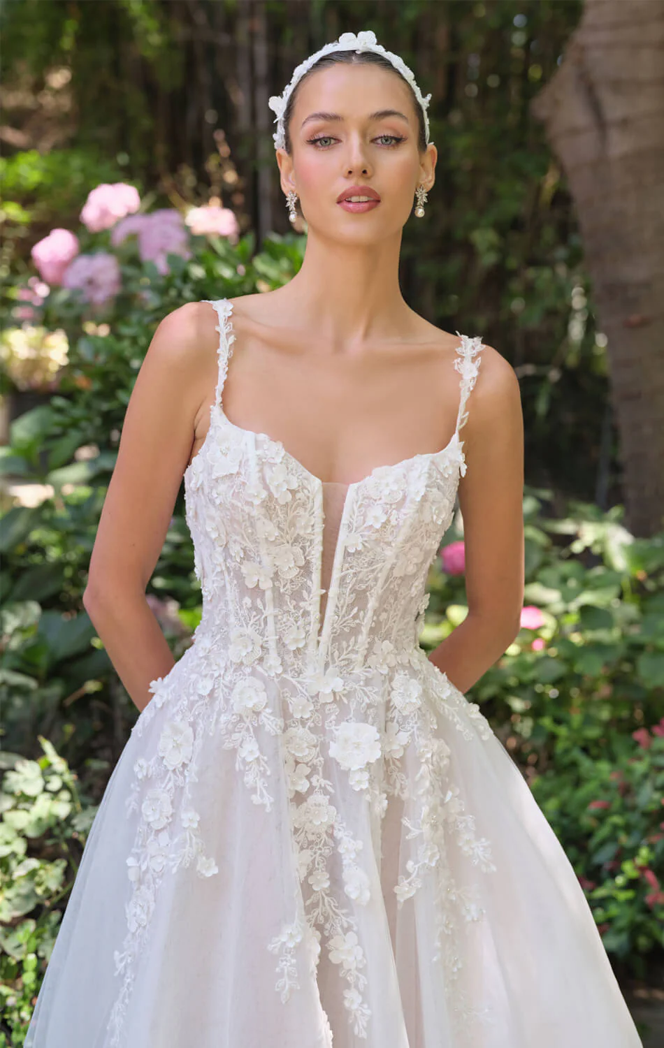 WL063 - A-LINE WEDDING GOWN - Andrea & Leo - Image 3